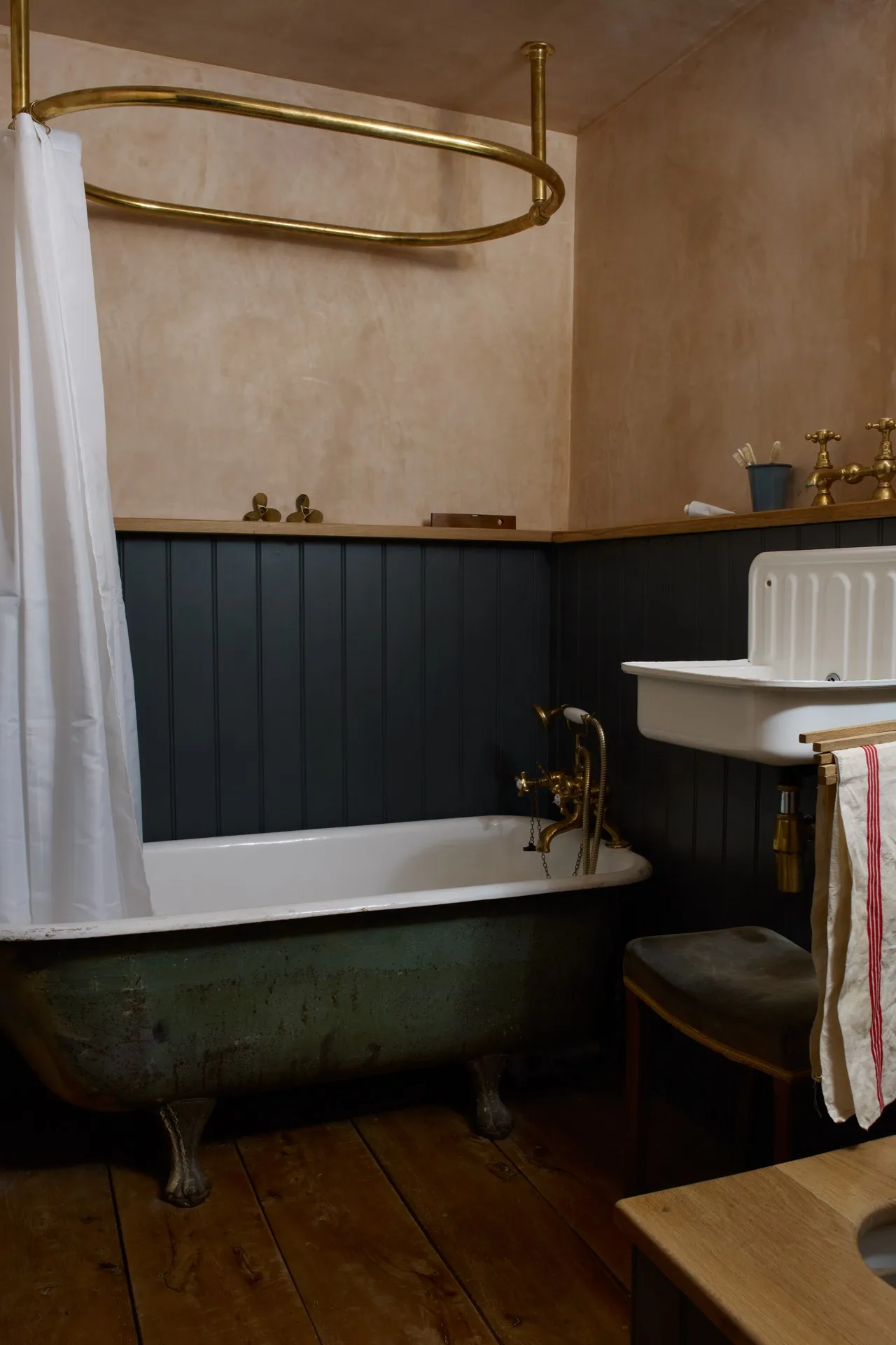 Ванная как в кино, а не как в хрущевке: подборка для тех, кто ценит себя картинка занавеска для душа