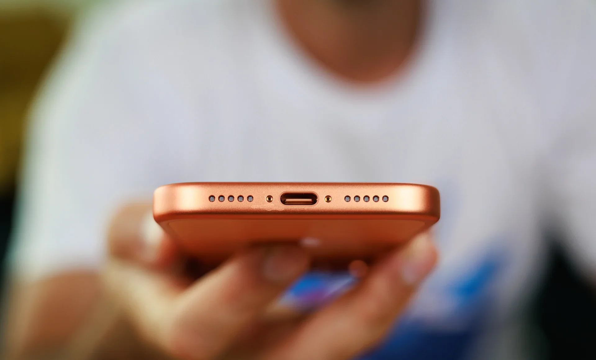 Смартфон Apple iPhone 16 Pro: брать ли сейчас? | DGL.RU
