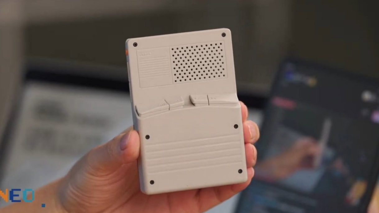 AYANEO воскресила легендарный Game Boy под новым дерзким именем KONKR Pocket BLOCK