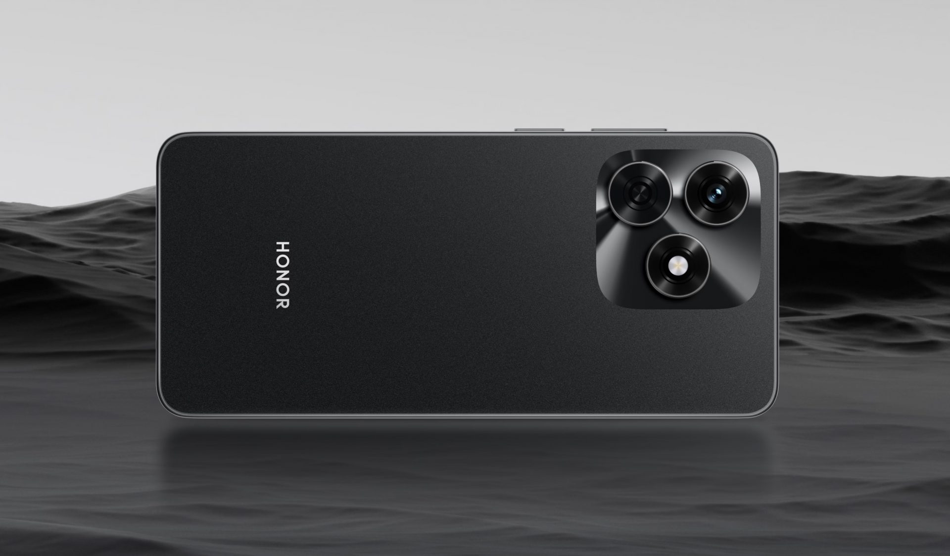 Две крайности Honor: ультрабюджетный Play 70C и безумные геймерские ноутбуки