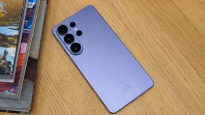 Samsung готовит убийцу собственного флагмана: почему Galaxy S27 Pro станет популярнее Ultra-версии