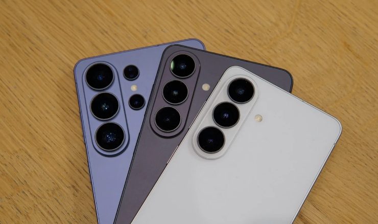 Корейцы упустили трон: iPhone 17e и задержка Galaxy S26 привели к историческому двоевластию в Европе картинка Корейцы упустили трон: iPhone 17e и задержка Galaxy S26 привели к историческому двоевластию в Европе
