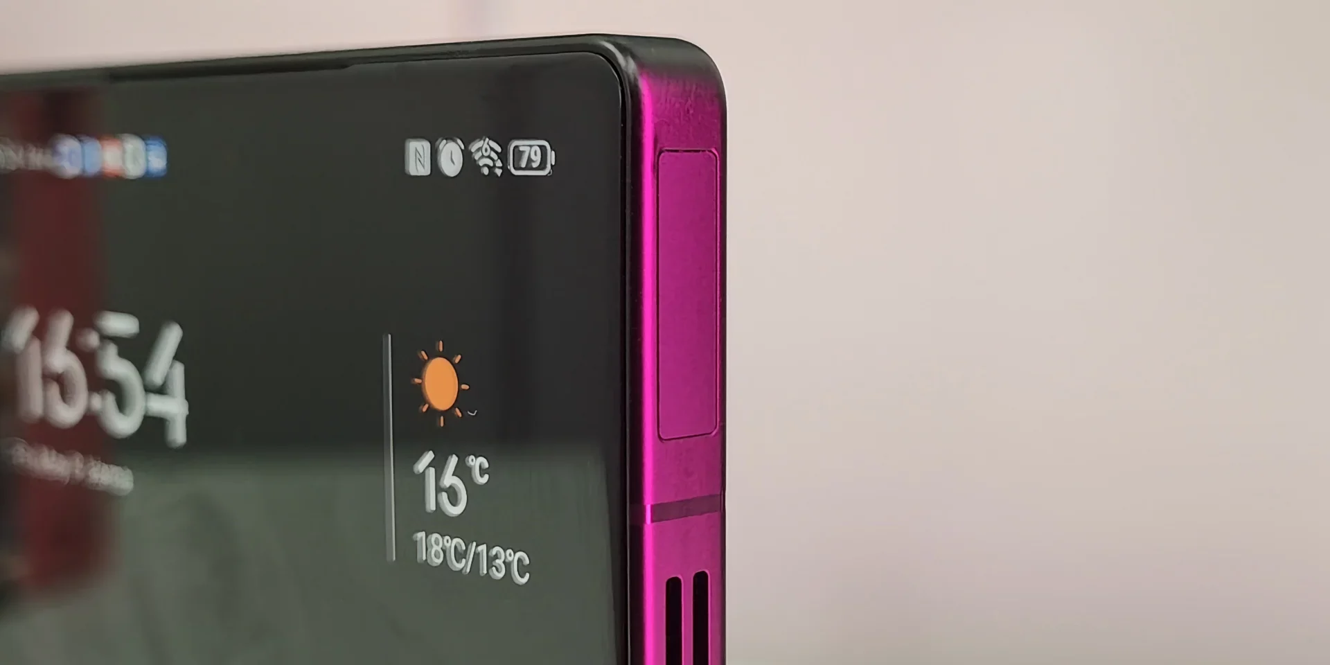 Galaxy S27: стоит ли ждать революцию и почему Samsung экономит на дисплеях картинка Samsung Galaxy S27: покупать аппарат или нет | DGL.RU
