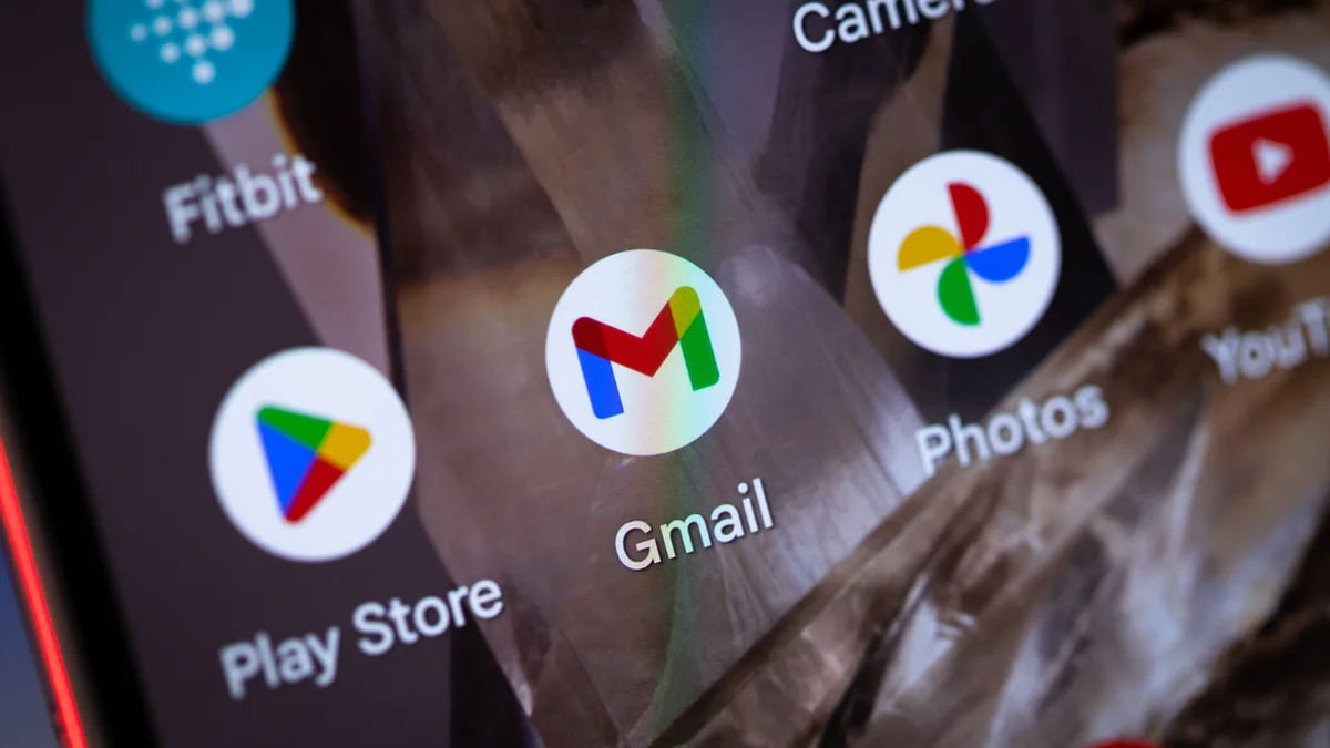 Экранный апокалипсис от Google: почта Gmail массово калечит мобильные устройства, и спасения пока нет