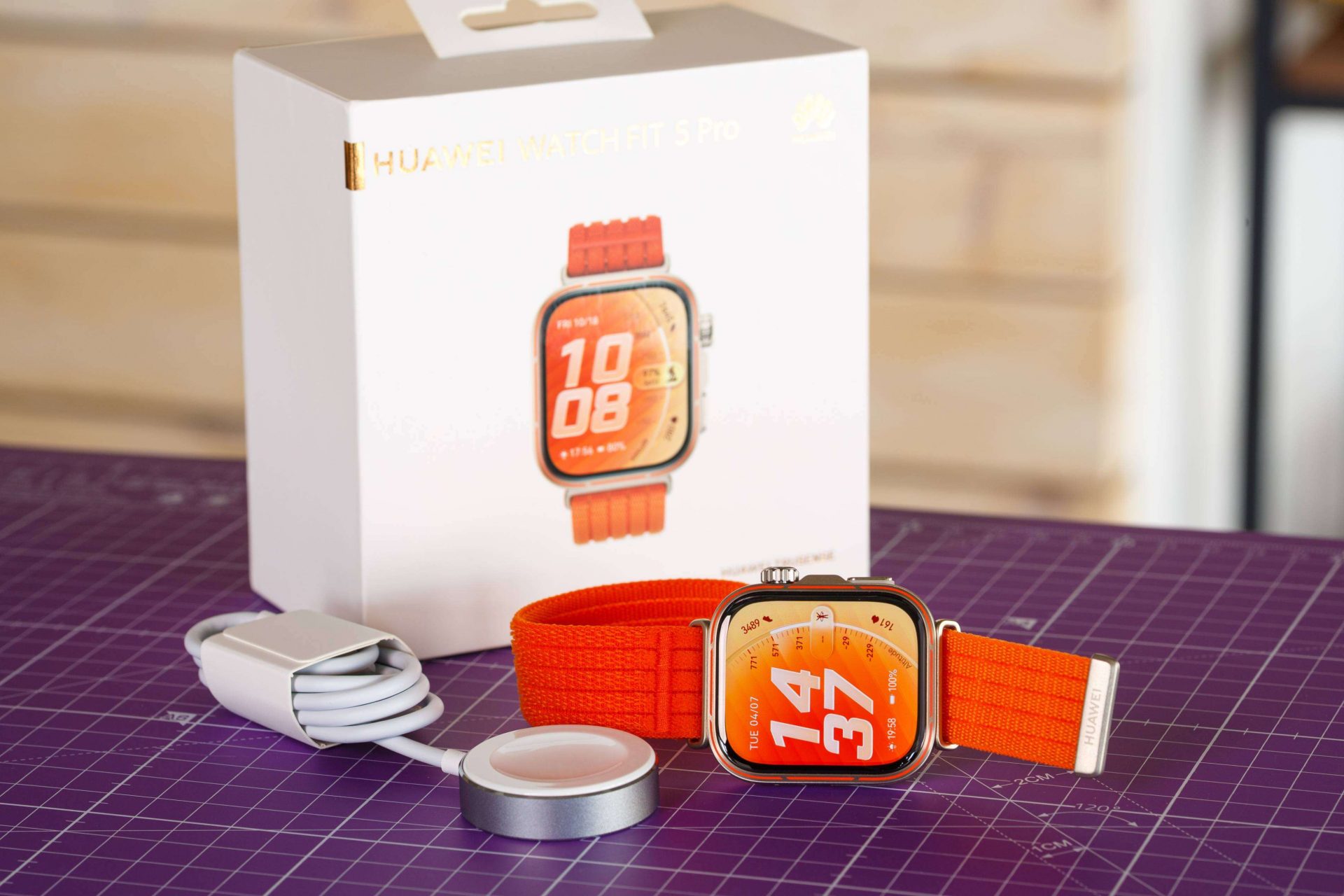 Huawei Watch Fit 5 Pro: надежные часы с ЭКГ | DGL.RU