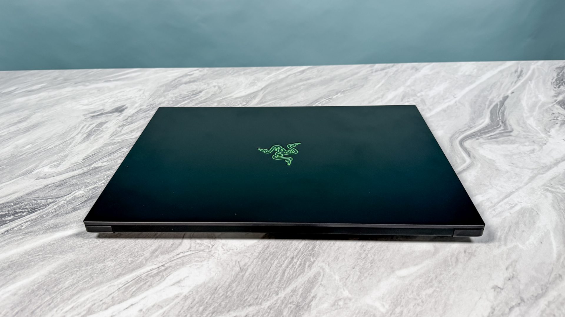 Обзор Razer Blade 16 (2026) — действительно мощный игровой ноутбук картинка Игровой ноутбук Razer Blade 16 удивил мощностью | DGL.RU