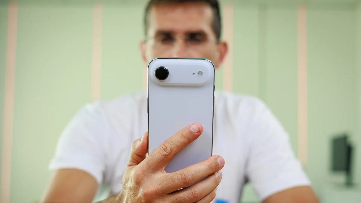 Титаник от Apple: как iPhone Air утянул за собой на дно даже конкурентов
