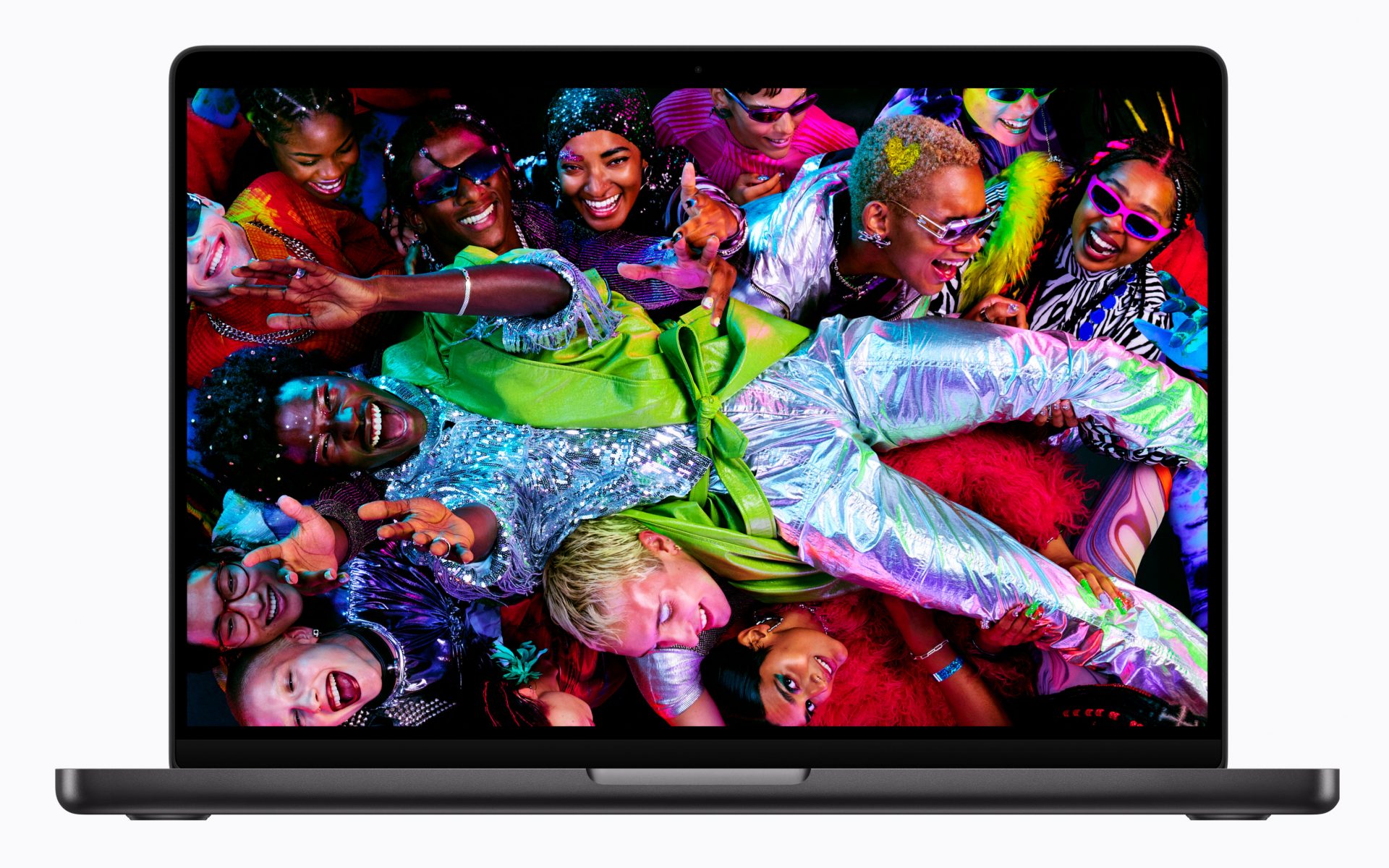 Экраны для новых MacBook Pro уходят в печать: когда ждать переход на OLED
