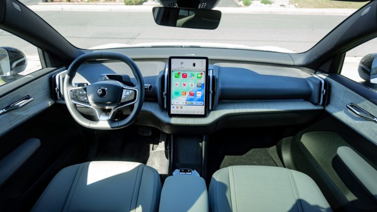 Электромобиль Volvo EX30 ultra удивил драйвом | DGL.RU