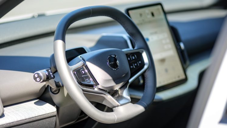 Электромобиль Volvo EX30 ultra удивил драйвом | DGL.RU