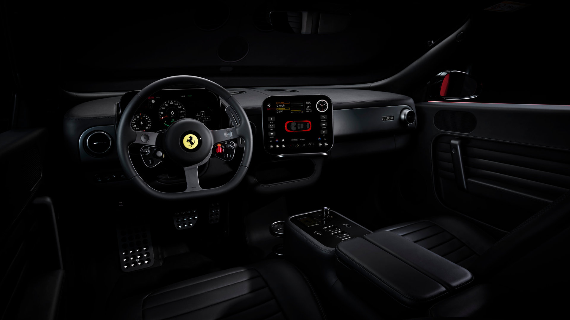 Как экраны от смартфонов Samsung спасают дизайн электрокара Ferrari Luce от засилья плоских планшетов картинка Экраны Samsung OLED спасли салон Ferrari | DGL.RU