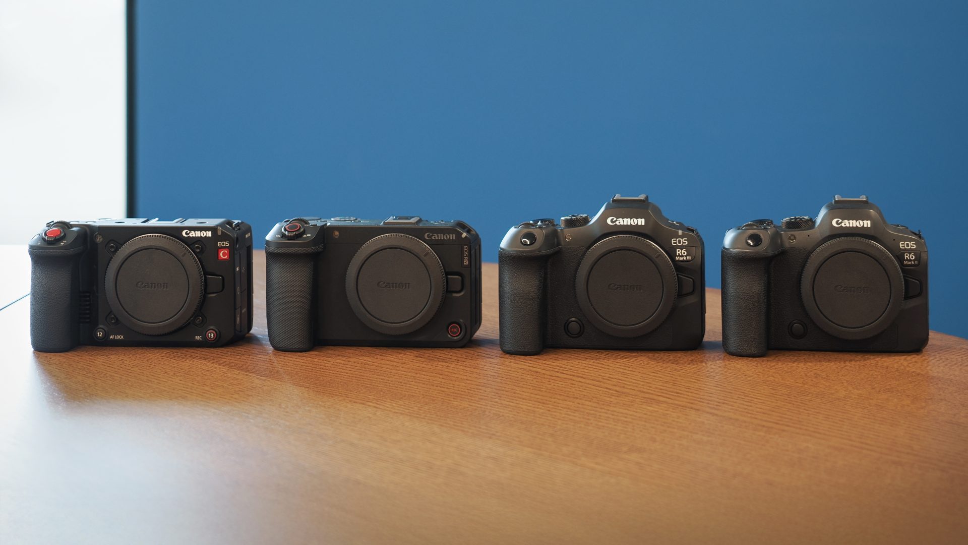 Обзор Canon EOS R6 V - Canon просто пошла по пути Apple картинка Камера Canon EOS R6 V получила 7K Open Gate | DGL.RU