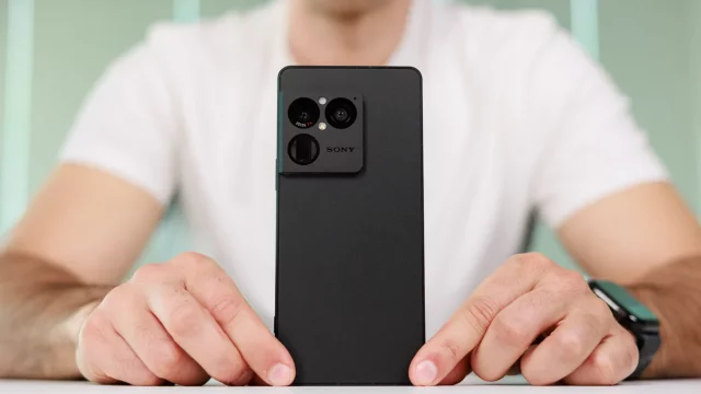 Google Pixel 10 Pro XL против Xperia 1 VIII | DGL.RU
