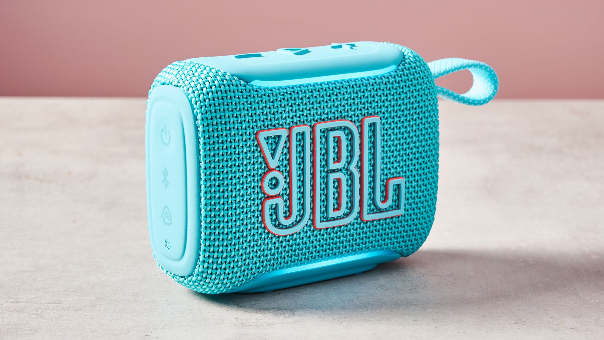 Обзор JBL Go 5 — лучшая недорогая Bluetooth-колонка