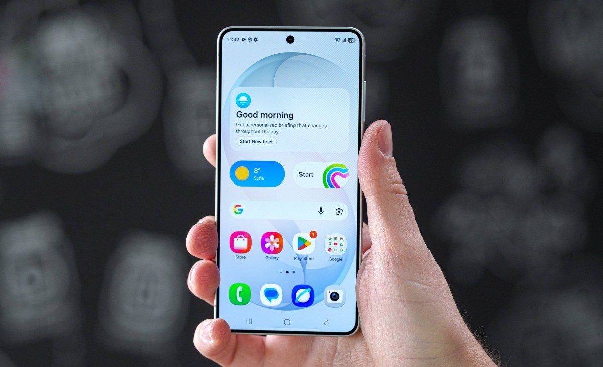Конец эпохи Samsung Display: экраны для новых флагманов могут отдать китайцам картинка Galaxy S27 с чужим экраном: брать или нет? | DGL.RU