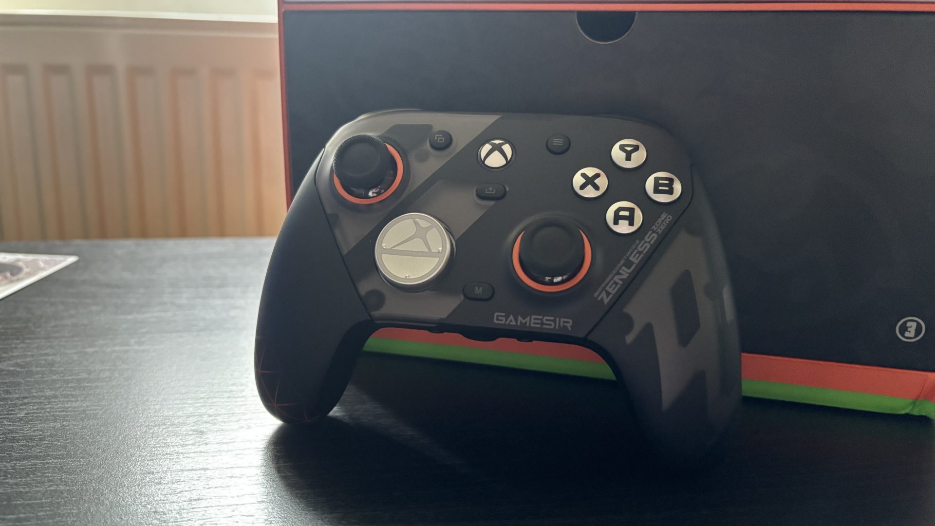 Лучшие контроллеры Xbox в 2026 году: геймпады от 8BitDo, GameSir, Asus и других производителей картинка Контроллеры Xbox GameSir и Asus: топ геймпадов | DGL.RU