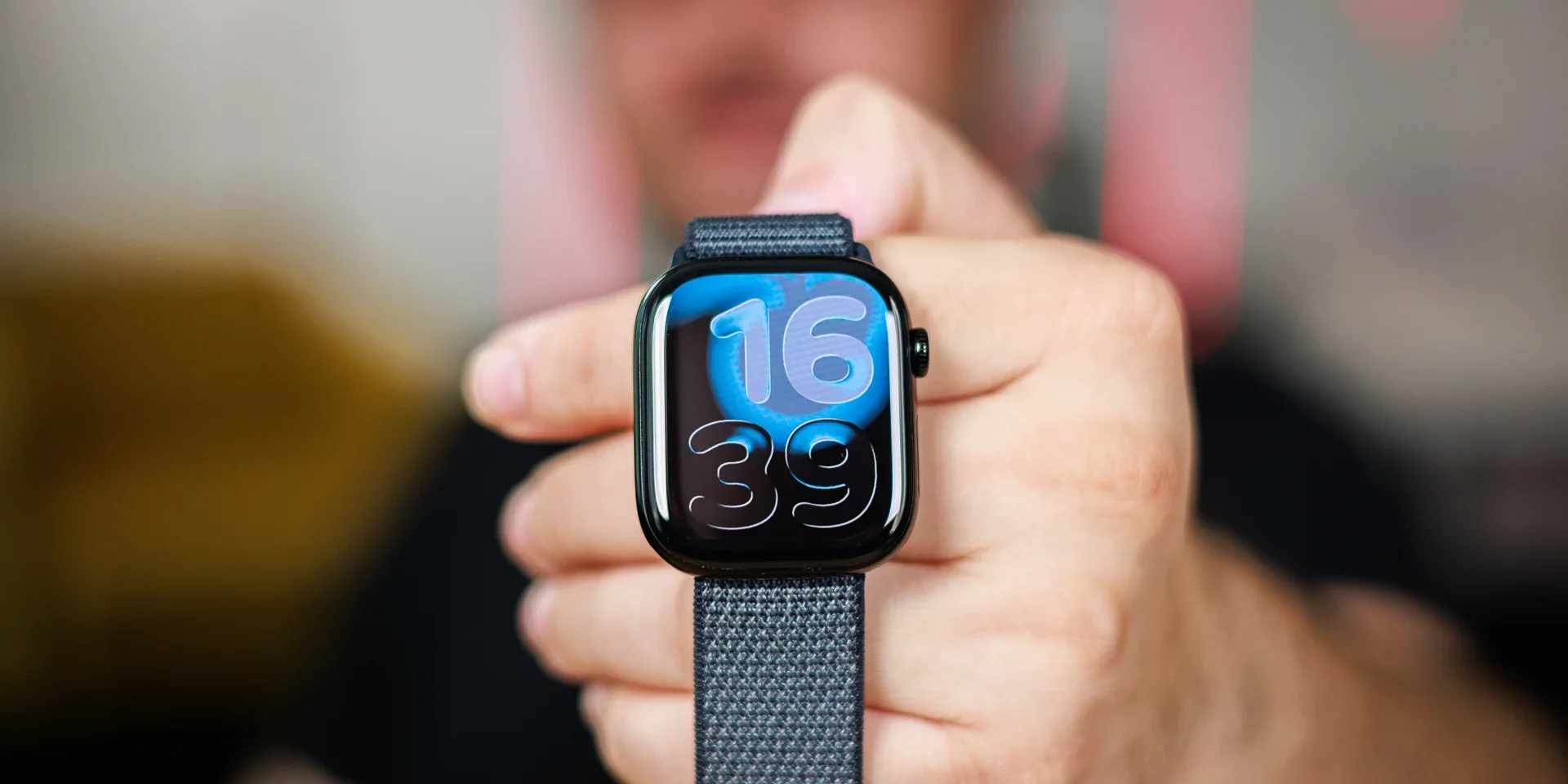 Кризис идей или затишье перед бурей: почему новые умные часы от Apple не получат крупных обновлений картинка Стоит ли брать смарт-часы Apple Watch 12? | DGL.RU