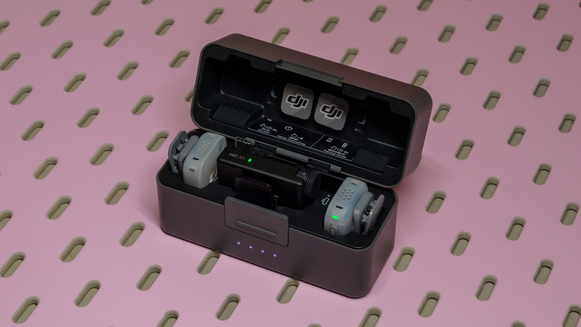 Микрофон DJI Mic Mini 2 получил сменные панели | DGL.RU