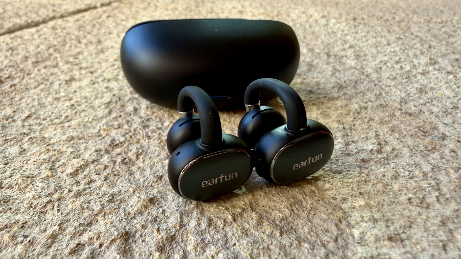 Наушники Earfun Clip 2 удивили ценой и ИИ | DGL.RU