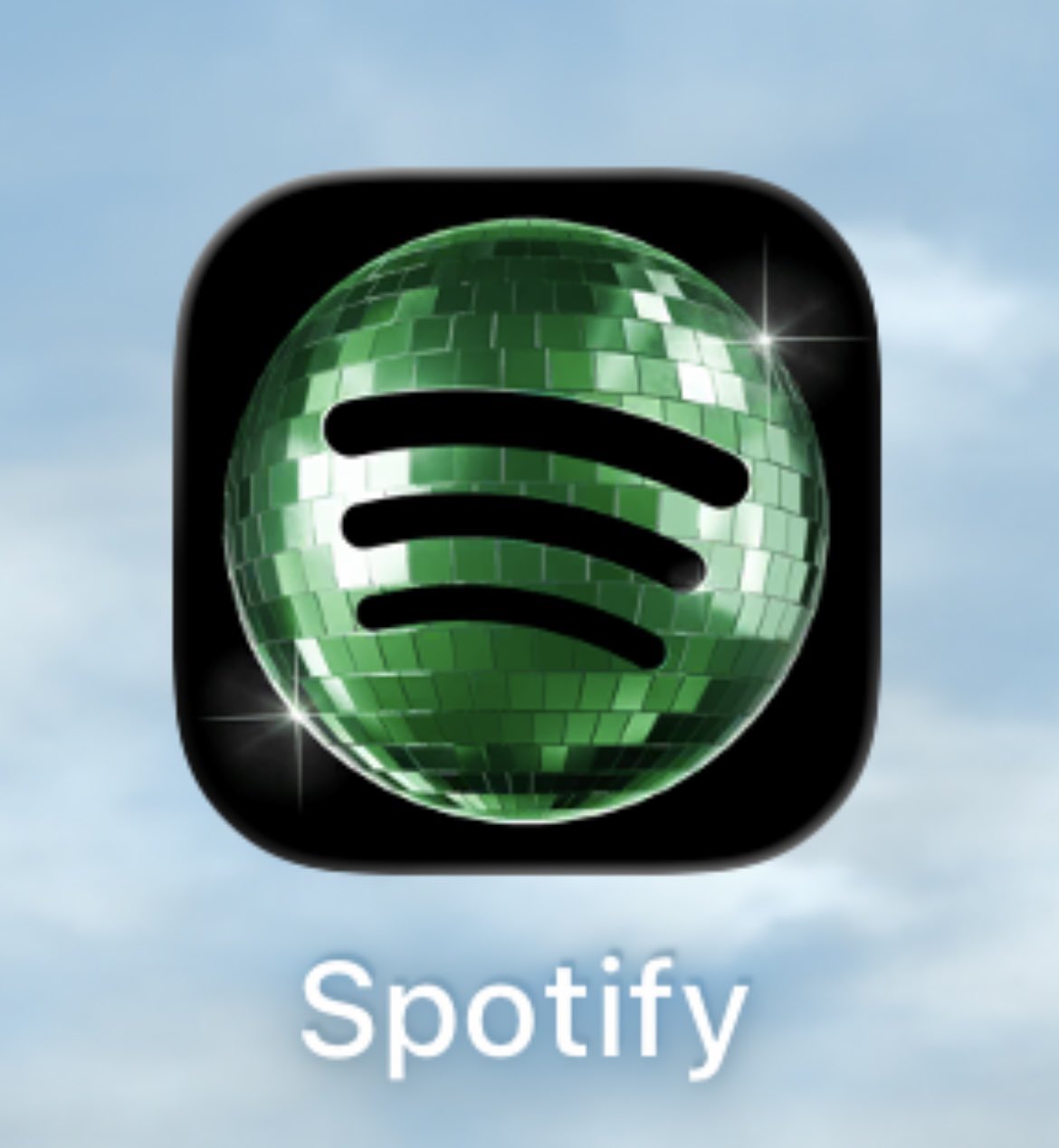 Новый дизайн Spotify: стоит ли уходить к Apple? | DGL.RU