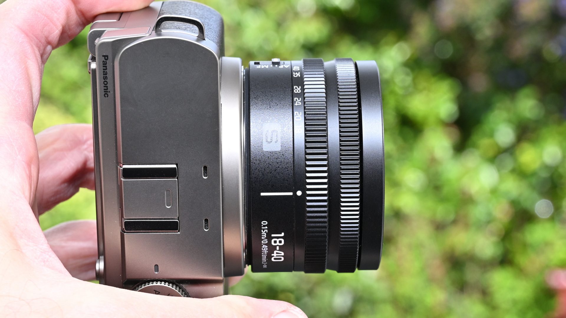 Объектив Panasonic Lumix S 18-40mm: компакт | DGL.RU