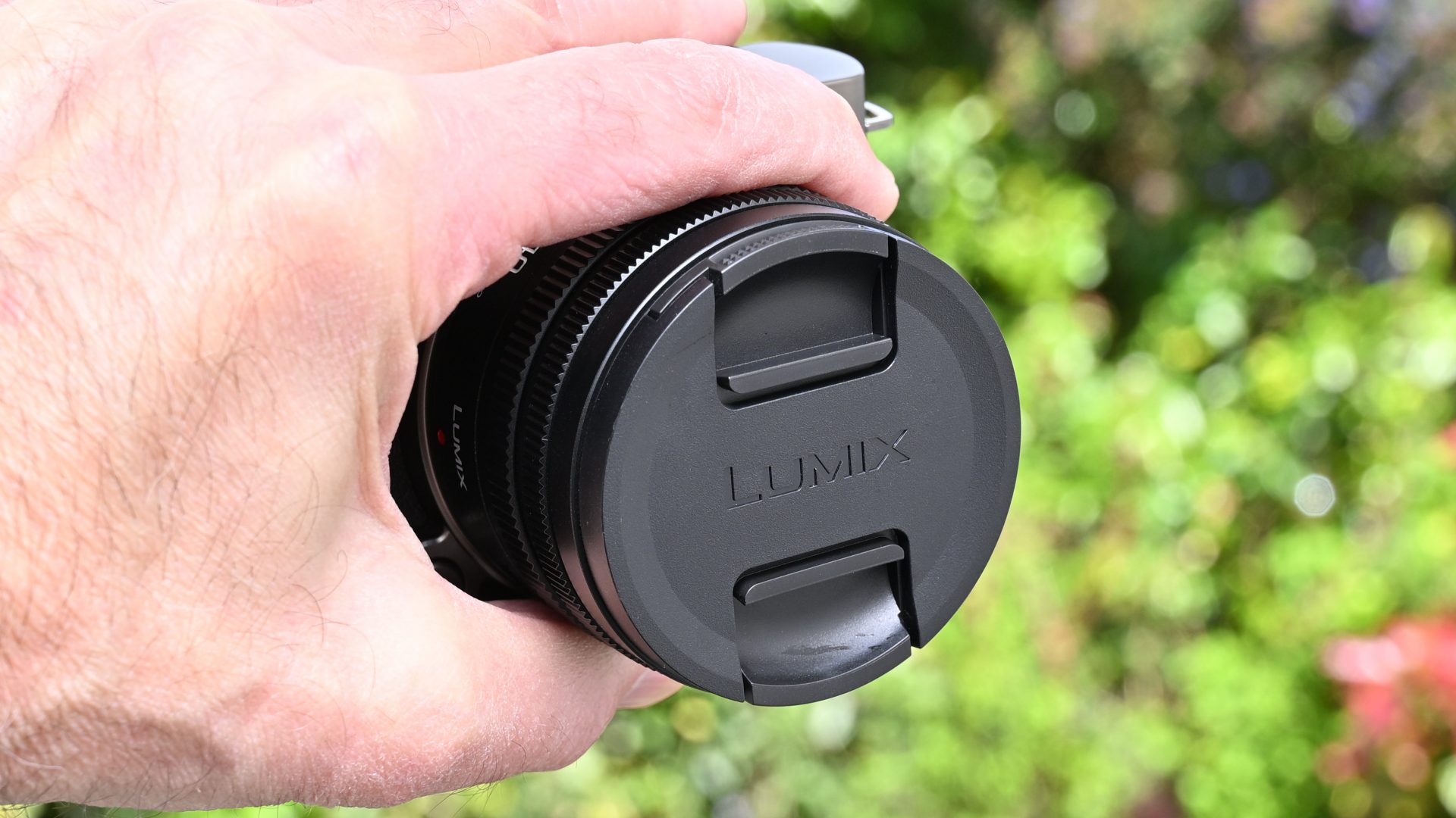 Объектив Panasonic Lumix S 18-40mm: компакт | DGL.RU
