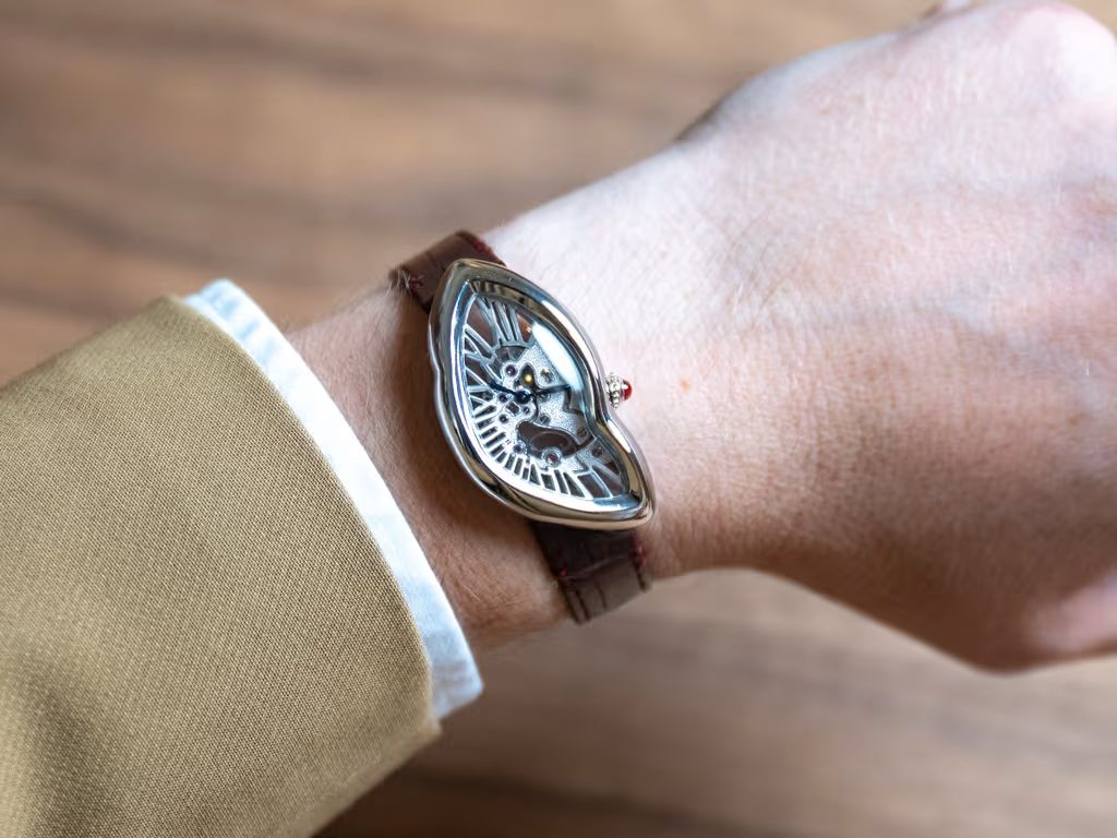 Пять главных часовых трендов с выставки Watches & Wonders 2026: космос, скелетоны и отказ от золота