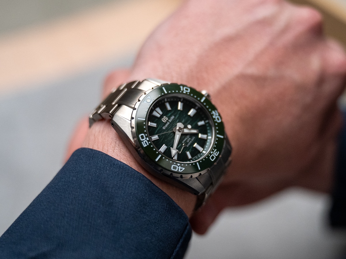 Пять главных часовых трендов с выставки Watches & Wonders 2026: космос, скелетоны и отказ от золота картинка Тренды Watches & Wonders 2026: время механики | DGL.RU
