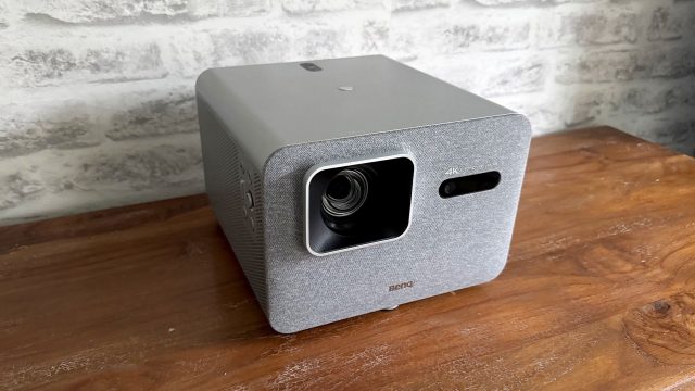 Проектор BenQ TK705i удивил ярким HDR | DGL.RU1 Проектор BenQ TK705i удивил ярким HDR | DGL.RU