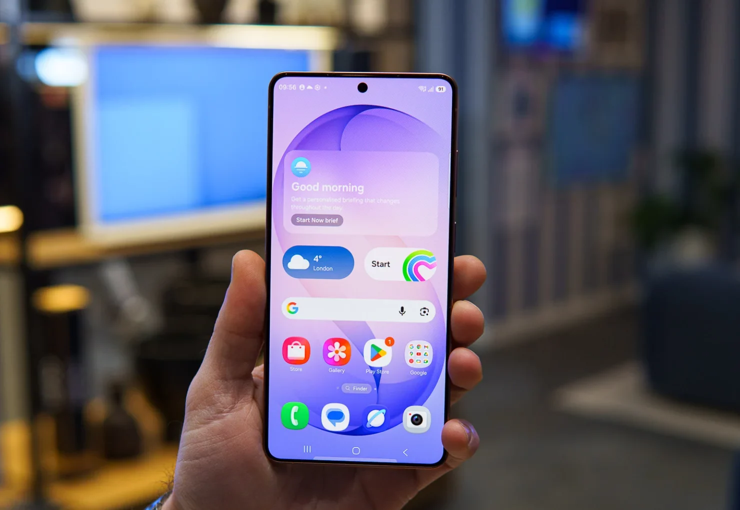 Смартфон Samsung Galaxy S26 Plus: брать или нет? | DGL.RU