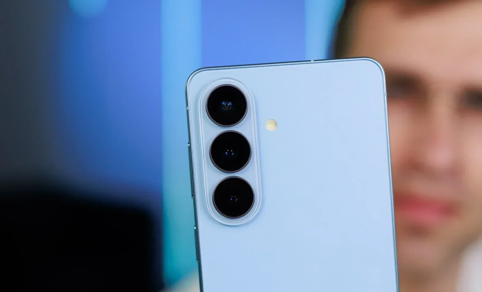 Забастовка Samsung: стоит ли покупать технику | DGL.RU