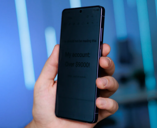 Конец эпохи любопытных глаз: Samsung Privacy Display превращает ваш экран в черную дыру для окружающих