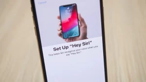 Apple шпионит? В iPhone незаметно появилось пугающее предупреждение о Siri