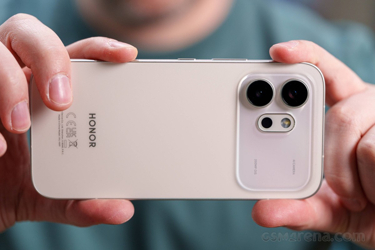 Обзор Honor 600 - снова пытается стать «почти флагманом» картинка Смартфон Honor 600 получил OLED-экран | DGL.RU