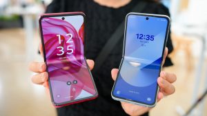 Samsung против Motorola: я протестировал десятки телефонов обеих марок — вот мой выбор