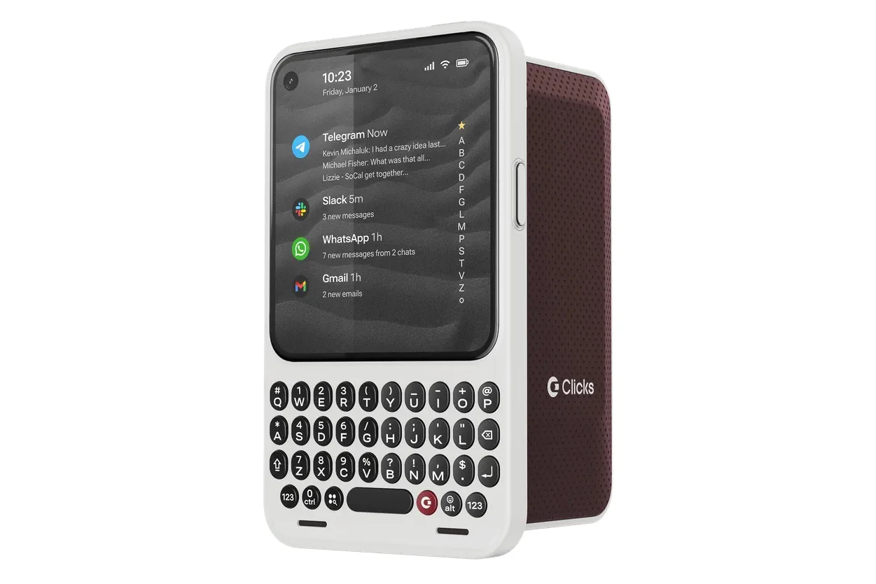 Телефон Clicks Communicator получил два важных апгрейда еще до релиза картинка Телефон Clicks Communicator: стоит ли брать? | DGL.RU