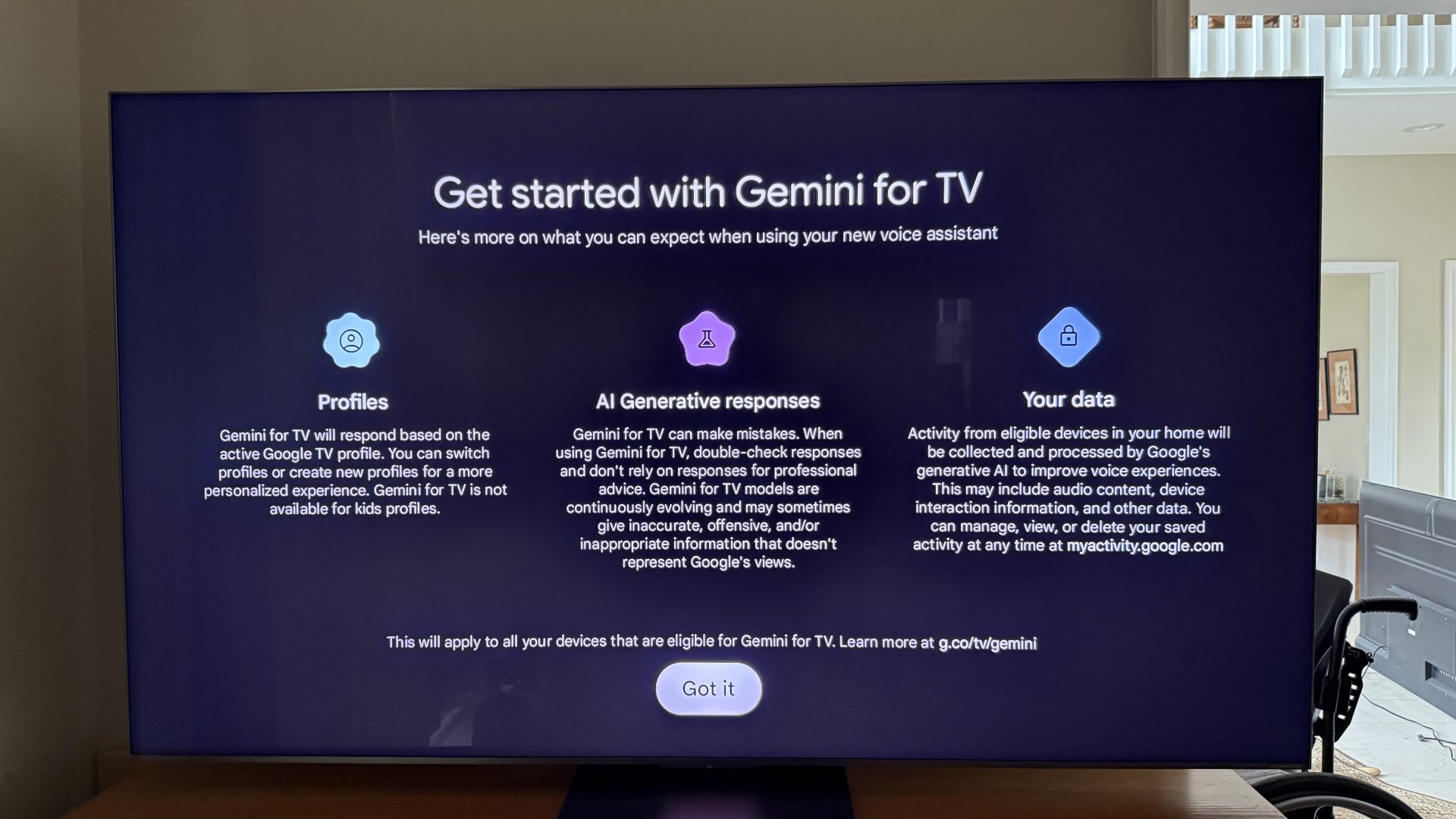 Обзор TCL QM8L и технологии SQD mini-LED — это потрясающий телевизор картинка Телевизор TCL QM8L удивил яркостью | DGL.RU