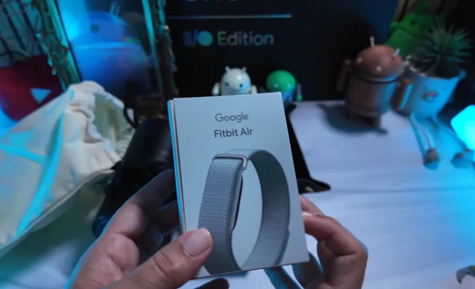 Google Fitbit Air: кому нужен трекер без экрана | DGL.RU