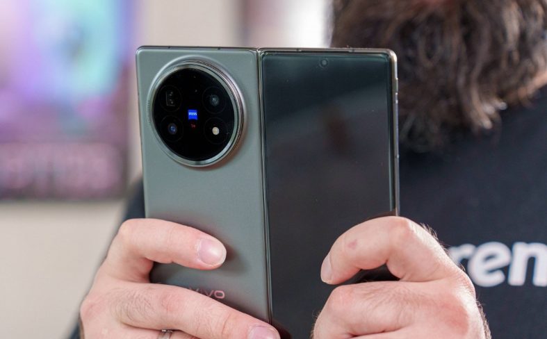 Опубликованы характеристики vivo X Fold6