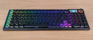 Обзор Corsair Vanguard Air 99 — премиальная 99% механика