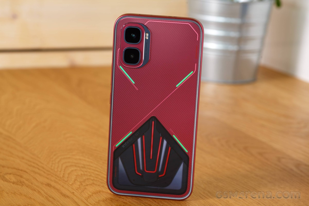 Обзор Infinix GT 50 Pro — крутой игровой хит на 144 Гц картинка Infinix GT 50 Pro