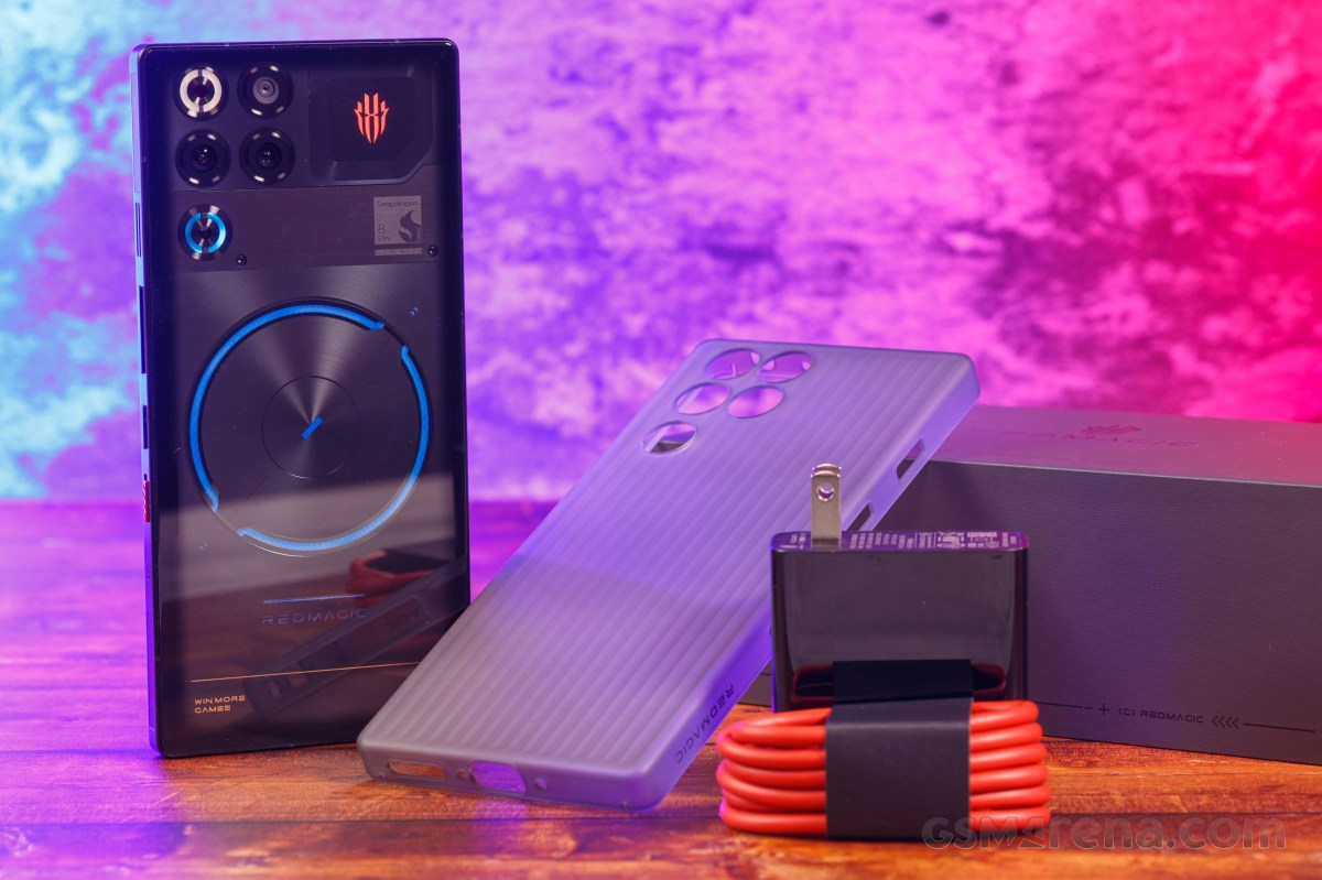 Обзор Nubia RedMagic 11S Pro — геймерская мощь с кулером картинка Nubia RedMagic 11S Pro