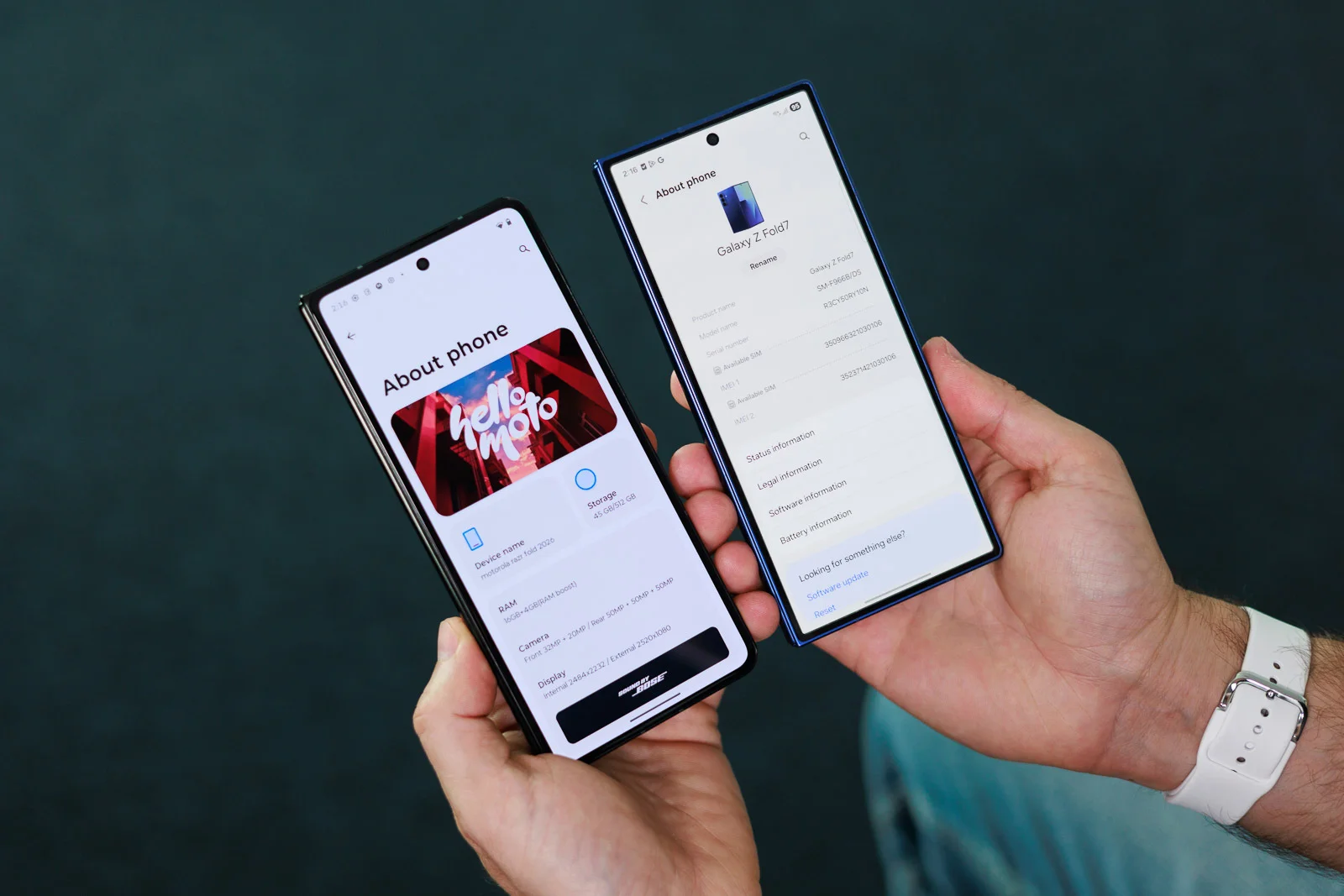 Motorola Razr Fold против Galaxy Fold 7