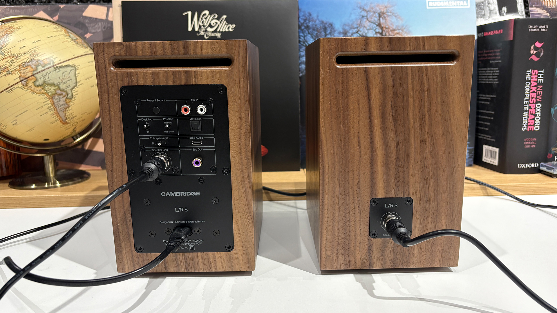 Обзор Cambridge Audio L/R S — звук, который не утомляет картинка Cambridge Audio L/R S