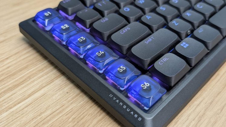Corsair Vanguard Air 99