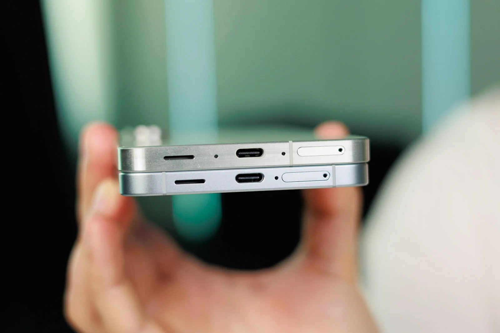 Стоит ли обновляться: Galaxy A57 против Galaxy A56 в деле картинка Samsung Galaxy A57 против Galaxy A56