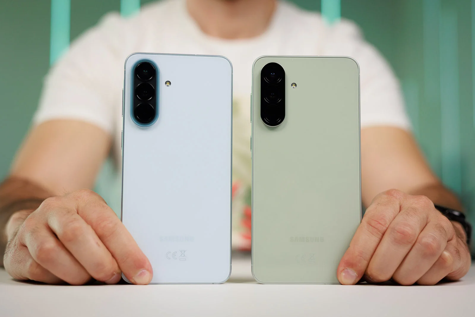 Стоит ли обновляться: Galaxy A57 против Galaxy A56 в деле картинка Samsung Galaxy A57 против Galaxy A56