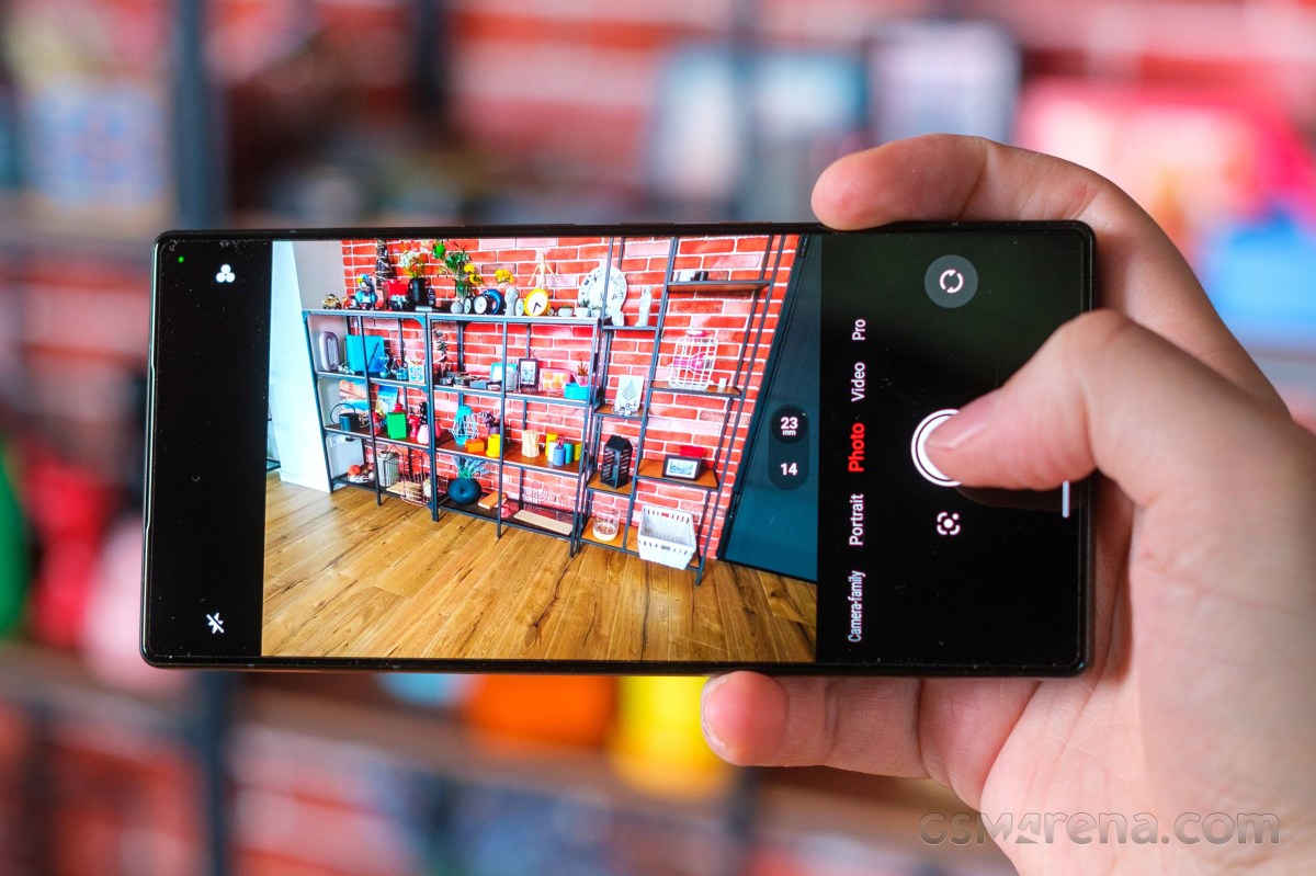 Обзор Nubia RedMagic 11S Pro — геймерская мощь с кулером картинка Nubia RedMagic 11S Pro