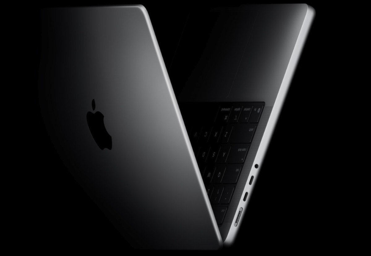 Apple сломалась: сенсорный экран и вырез Dynamic Island появятся в макбуках уже в этом году