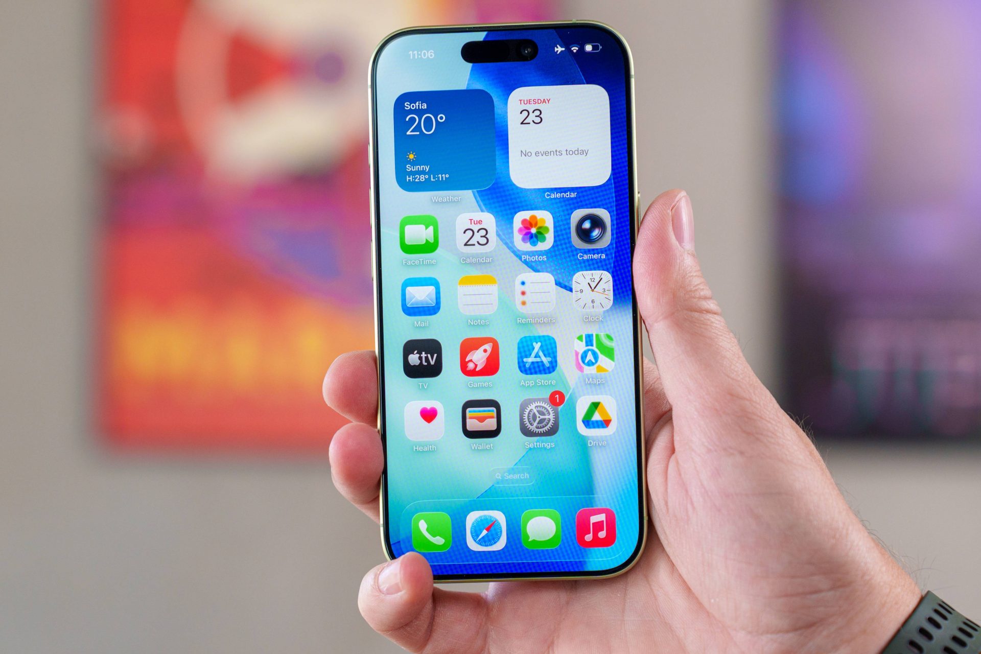 Смартфон Apple iPhone 18 получит 9 ГБ ОЗУ | DGL.RU